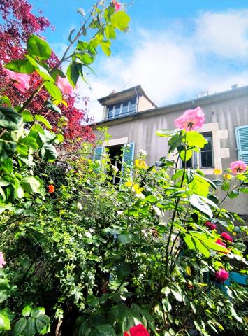 Maison Bourgeoise / Immeuble de caractère – Fort potentiel – Centre-ville de Nevers / sous offre