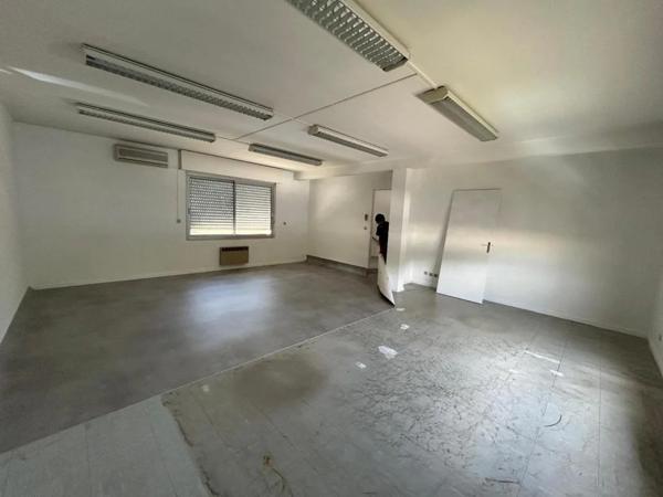 Bureau à louer à Privas (07000)