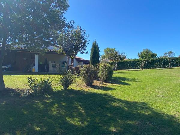 LAGUEPIE, maison de type 5 de 131 m²