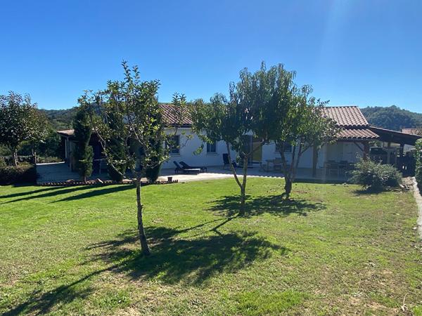 LAGUEPIE, maison de type 5 de 131 m²