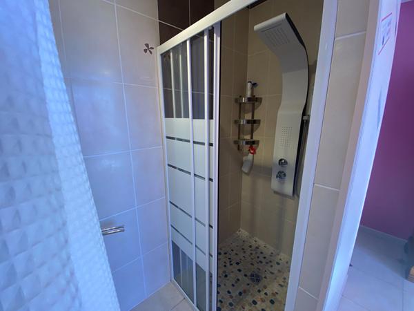 LAGUEPIE, maison de type 5 de 131 m²