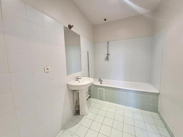Appartement à vendre 4 pièces 120m² Aire-sur-la-Lys (62120)