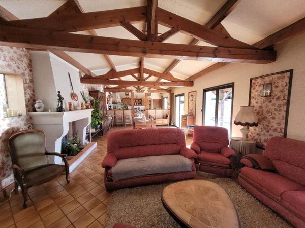 Maison 182 000 € Ribérac 20 p 190 m² DPE E