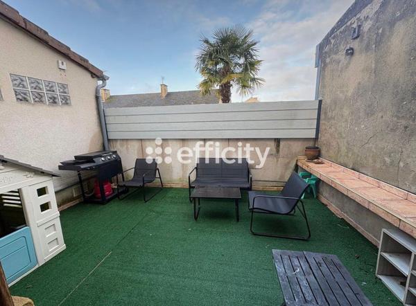 Maison
         5 pièces
        - 155 m² 158 000 € *