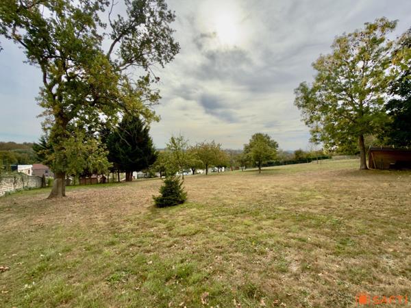 Maison familiale 5 chambres, piscine, garage 80m².
