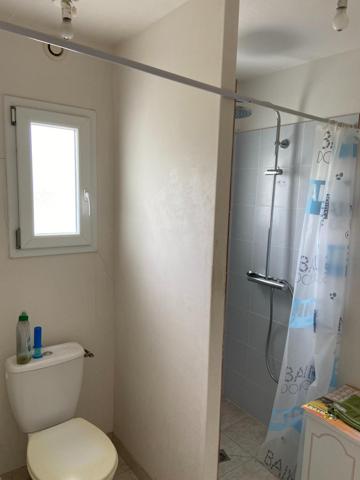 Local professionnel 147 M² - La Guérinière (85)