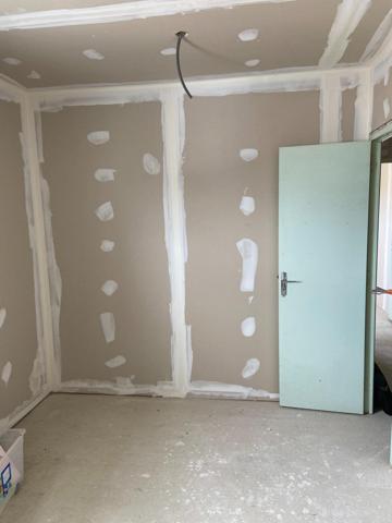 Local professionnel 147 M² - La Guérinière (85)