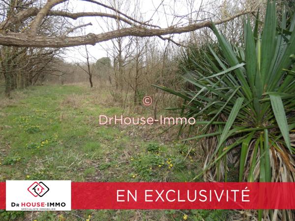 Terrain à vendre de 4 400 m²