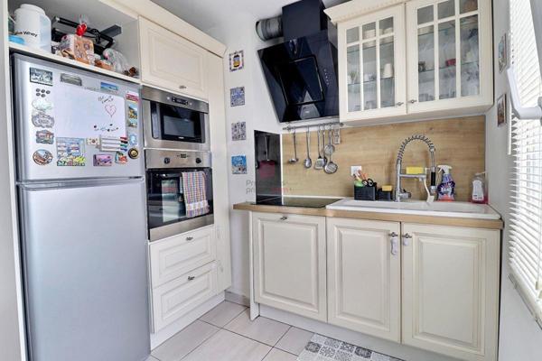 Appartement Sainte-Geneviève-des-Bois 4 pièces 61 m²
