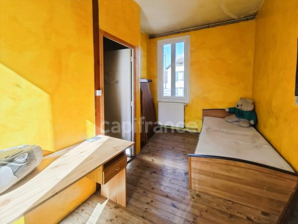 Maison à vendre 5 pièces LALINDE (24)