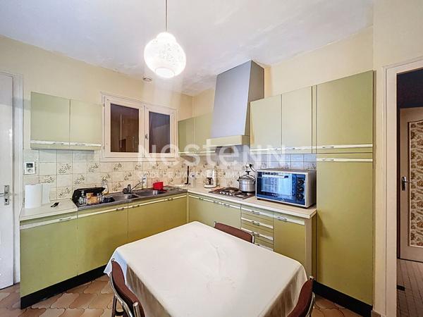 Maison à vendre à Fontenay-le-Comte - Exclusivité NESTENN - 3 chambres, centre ville