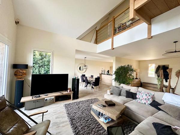 Maison d'architecte , aux portes de Deauville, sans vis à vis - DPE B