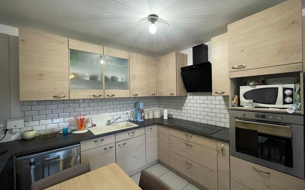 Appartement à vendre    3 pièces • 49,99 m2 Meaux