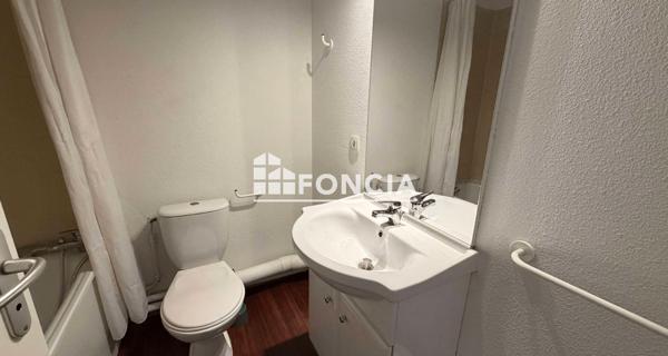 Location Studio meublé 24.8 m² - Talence 33400