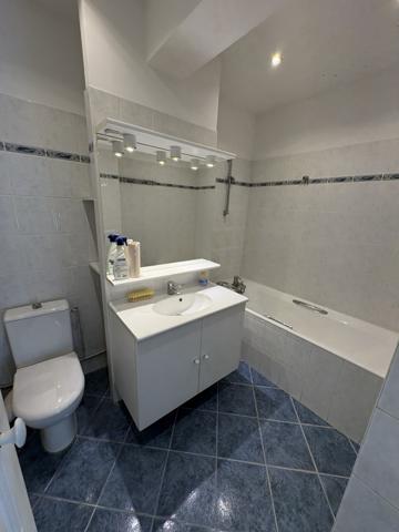 Appartement · Location Paris (75001) 4 pièces · 111m²
