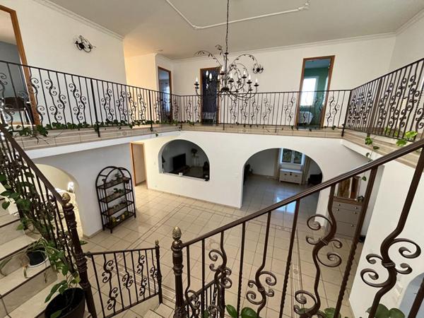 Maison Riom 6 pièces 213 m2