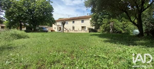 Maison à vendre 5 pièces 135 m² Nîmes