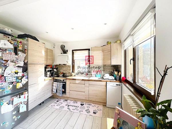 Maison Ugine 18 pièces 240 m2