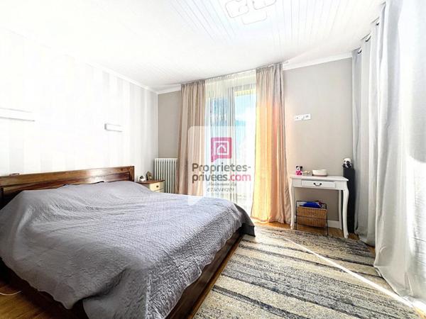 Maison Ugine 18 pièces 240 m2