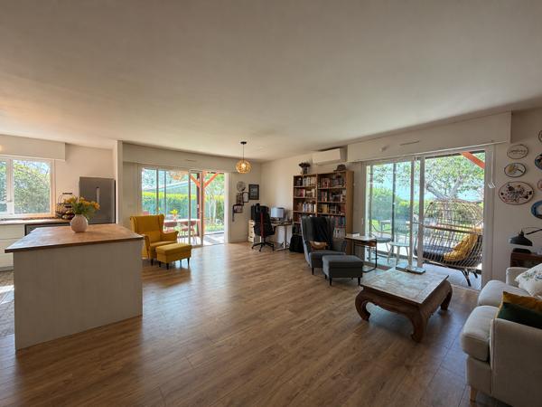 Foulayronnes (47510) MAISON 3 CHAMBRES AVEC TERRASSE, VÉRANDA, GARAGE ET JARDIN