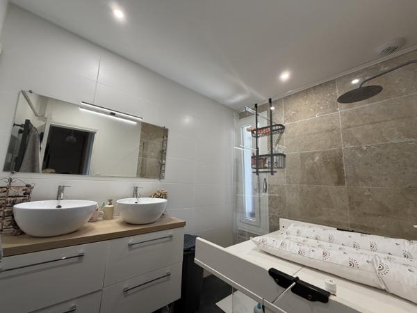 Foulayronnes (47510) MAISON 3 CHAMBRES AVEC TERRASSE, VÉRANDA, GARAGE ET JARDIN