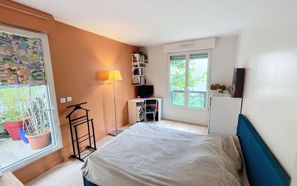 Appartement à vendre    5 pièces •  Paris 14
