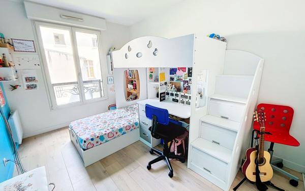 Appartement à vendre    5 pièces •  Paris 14