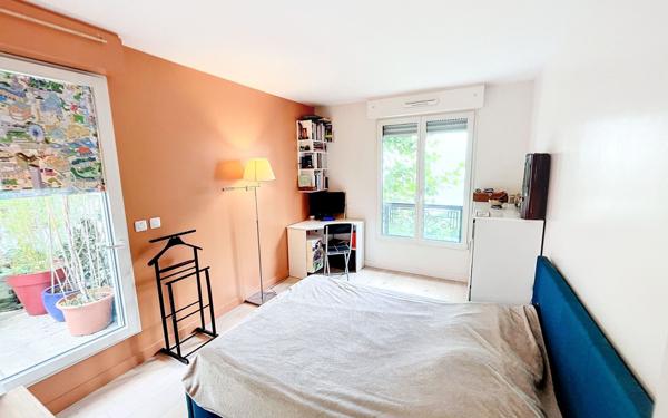 Appartement à vendre    5 pièces •  Paris 14