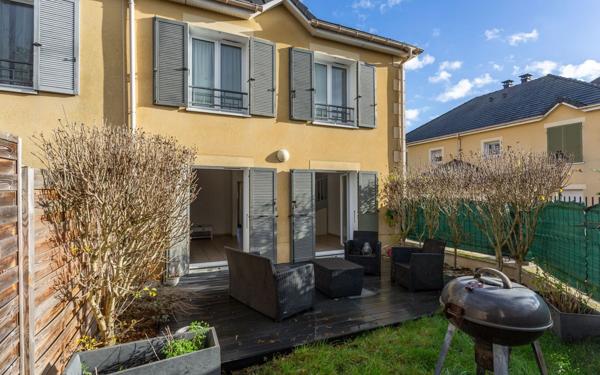 Maison à louer    5 pièces • 85,35 m2 Crosne