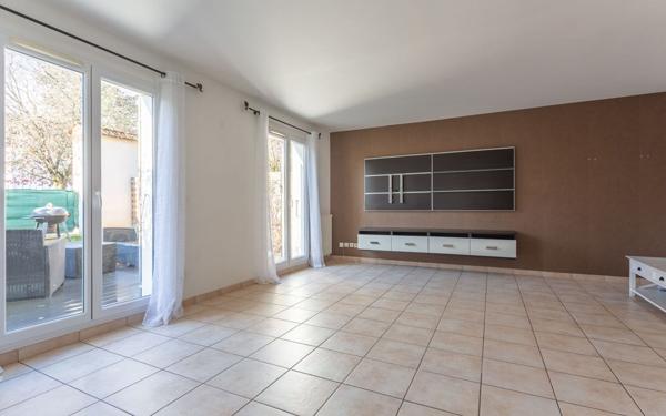 Maison à louer    5 pièces • 85,35 m2 Crosne