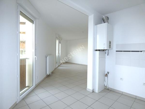 BLAGNAC 31700 PROCHE TRAMWAY Agréable T3 Récent de 67.88m2 ,Très grande Terrasse de 26.78m²,  parking sous sol