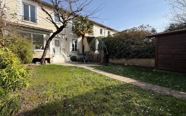 Maison à vendre    4 pièces • 100 m2 Saint-Maur-des-Fossés