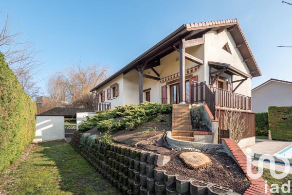 Maison à vendre 6 pièces 143 m² Moirans