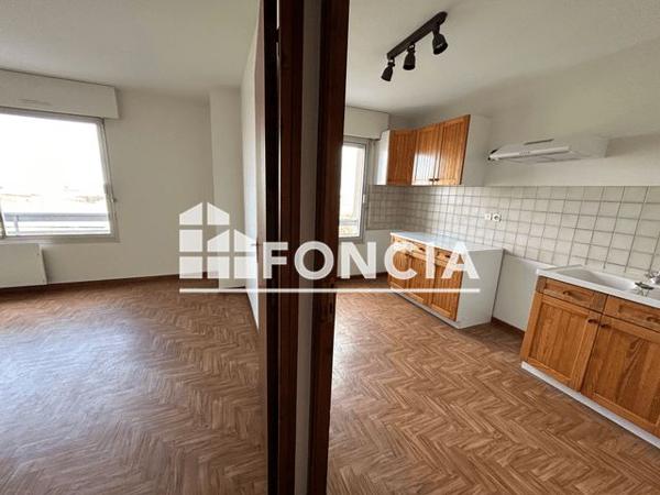 Location Studio 35.3 m² - 411 AVENUE DU CENTRE Baraqueville 12160