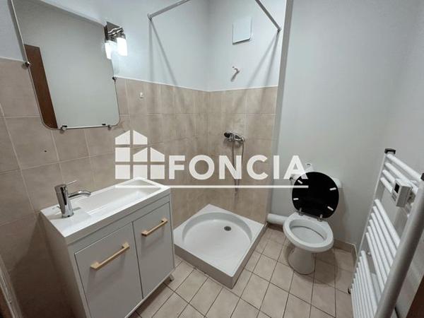 Location Studio 35.3 m² - 411 AVENUE DU CENTRE Baraqueville 12160