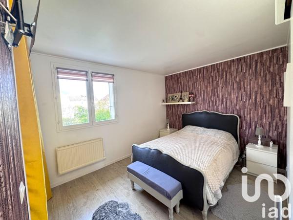 Maison 5 pièces de 92 m² à Élancourt (78990)