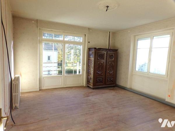 Les Herbiers centre ville Maison 4 chambres+ bureau