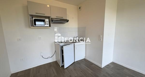 Location Studio 27.6 m² - Carrières-sous-poissy 78955