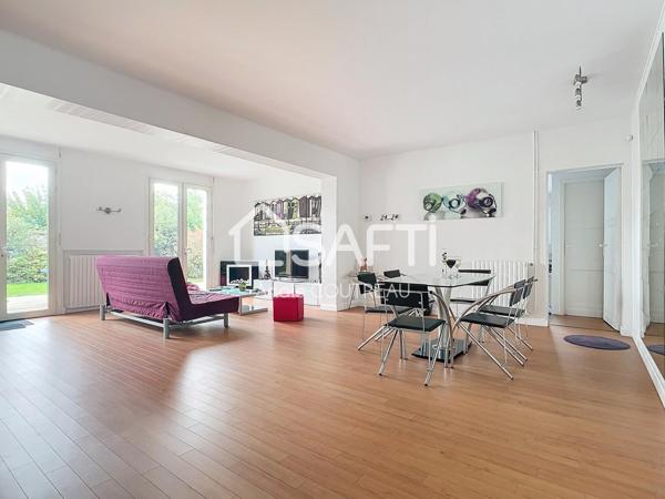 MAISON DE PLAIN PIED CENTRE VILLE DE ST MÉDARD EN JALLES