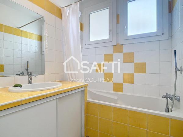 MAISON DE PLAIN PIED CENTRE VILLE DE ST MÉDARD EN JALLES