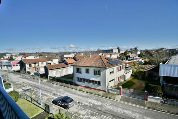 Appartement à Vendre 1 pièce SAINT GAUDENS (31), Parking privatif aérien