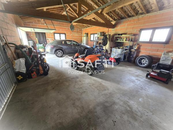 Maison de 179m² sur un terrain de 8892m² constructible