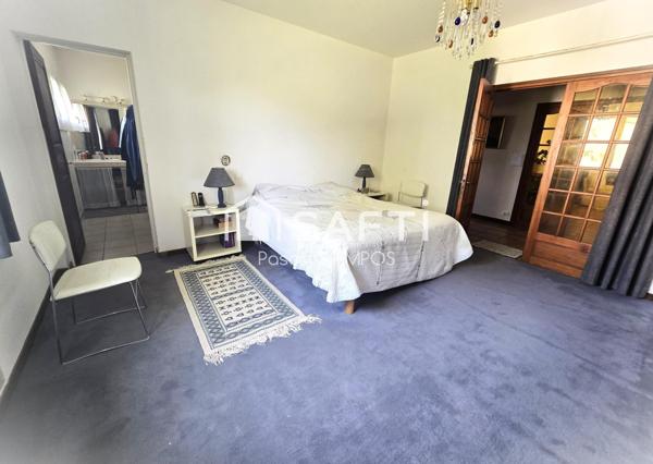 Maison de 179m² sur un terrain de 8892m² constructible