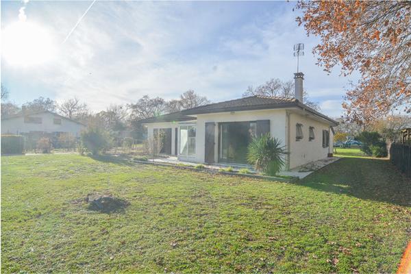 Maison Maison familiale de plain-pied - Quartier calme et résidentiel ! 113.44 m²