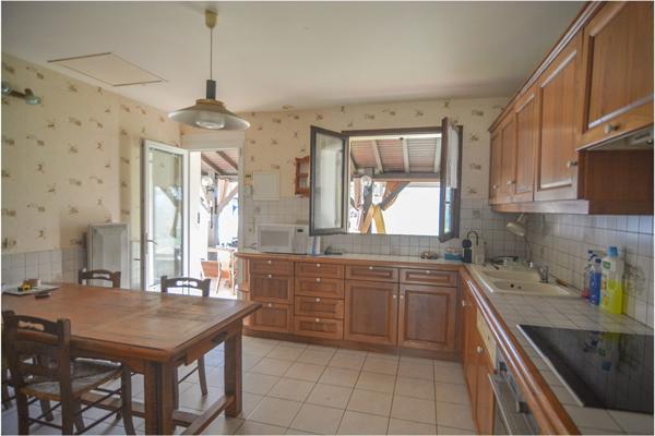 Maison Maison familiale de plain-pied - Quartier calme et résidentiel ! 113.44 m²