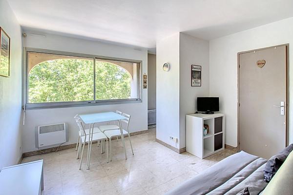 A VENDRE en EXCLUSIVITE ! Appartement Draguignan 1 pièce 23 m² avec ascenseur