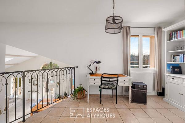 Maison familiale avec piscine proche du centre village