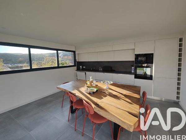 Location maison 5 pièces 285 m² Villeneuve-Loubet