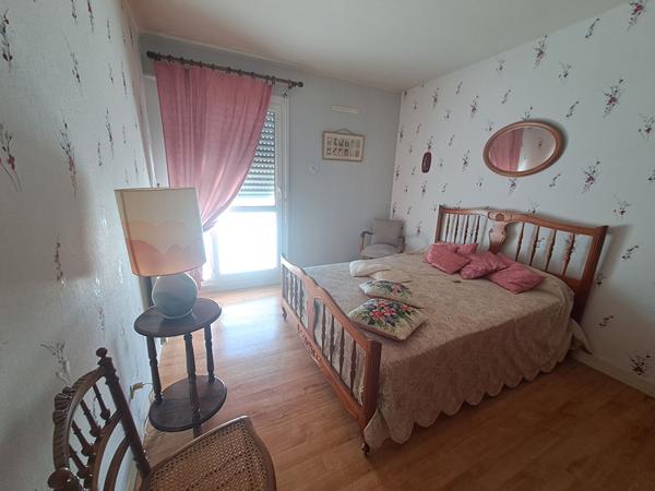 Appartement lumineux avec balcon au dernier étage secteur Saint-Martin Jaurès Le Mans