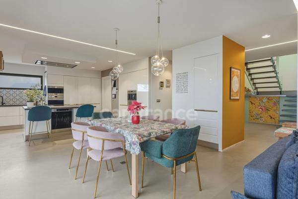 Maison à vendre 7 pièces CROZET (01)